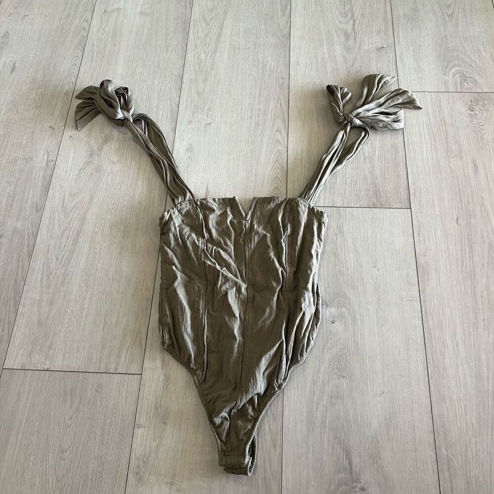 Free people womens bodysuits size Xs
